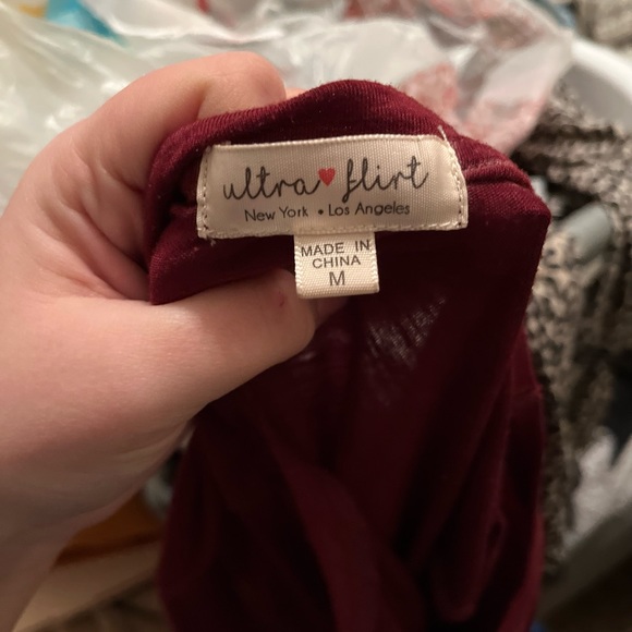 Boutique basic tee - Picture 4 of 4